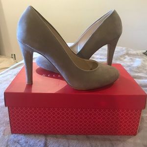 Kelly and Kate camel colored heels. Size 8.
